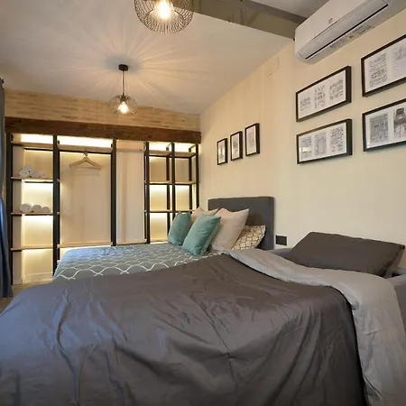 Apartament Loft En Triana Sewilla
